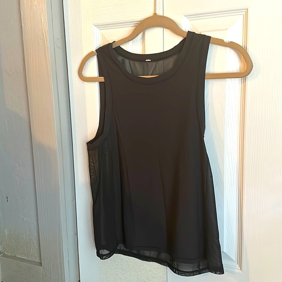 Lululemon tank top - Picture 1 of 2